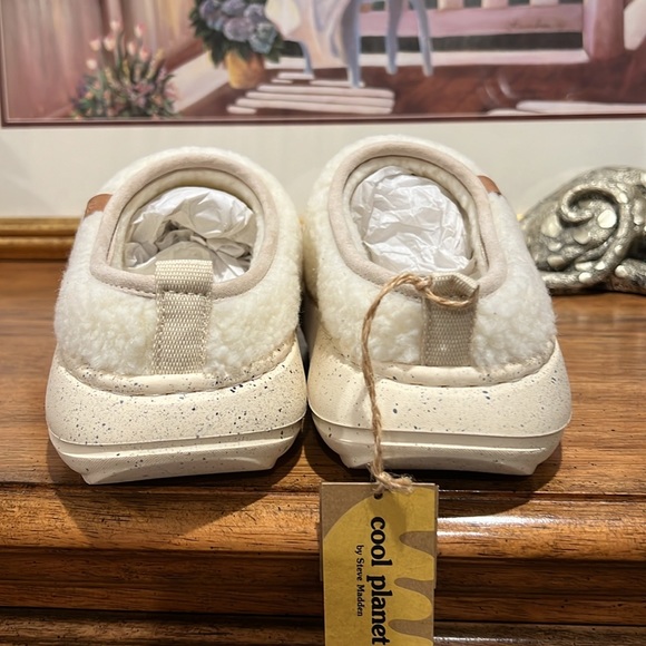 Cool Planet by Steve Madden Buzz Faux platform Mule - Picture 3 of 6